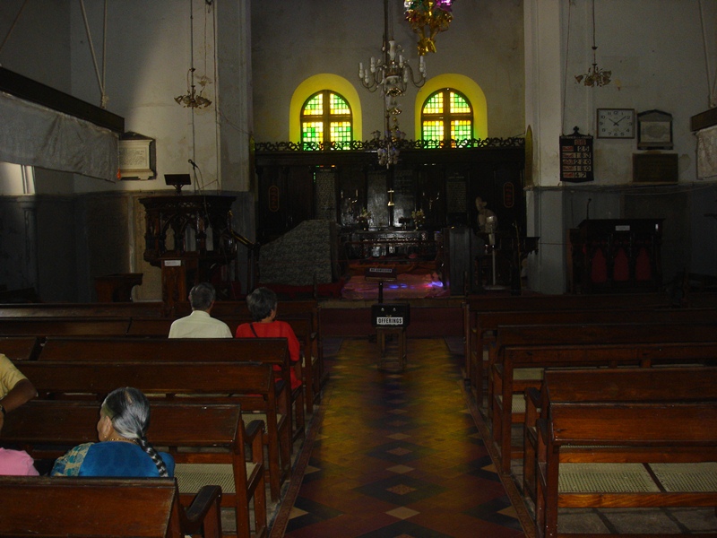 Interieur St Franciscuskerk te Kochi